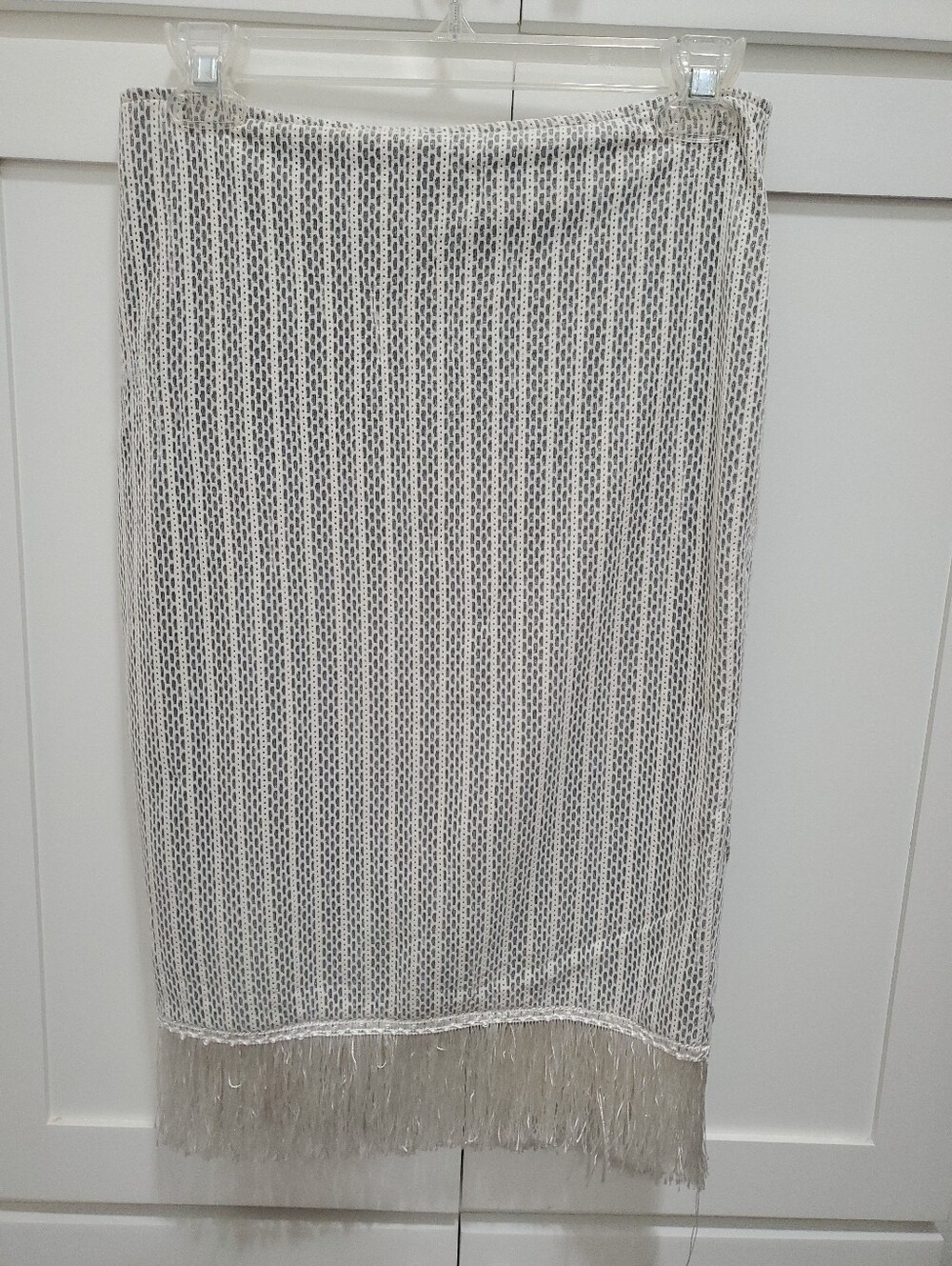 Dance & Marvel Off White & Gray Sparkle Tassel Hem Pencil Skirt Sz M